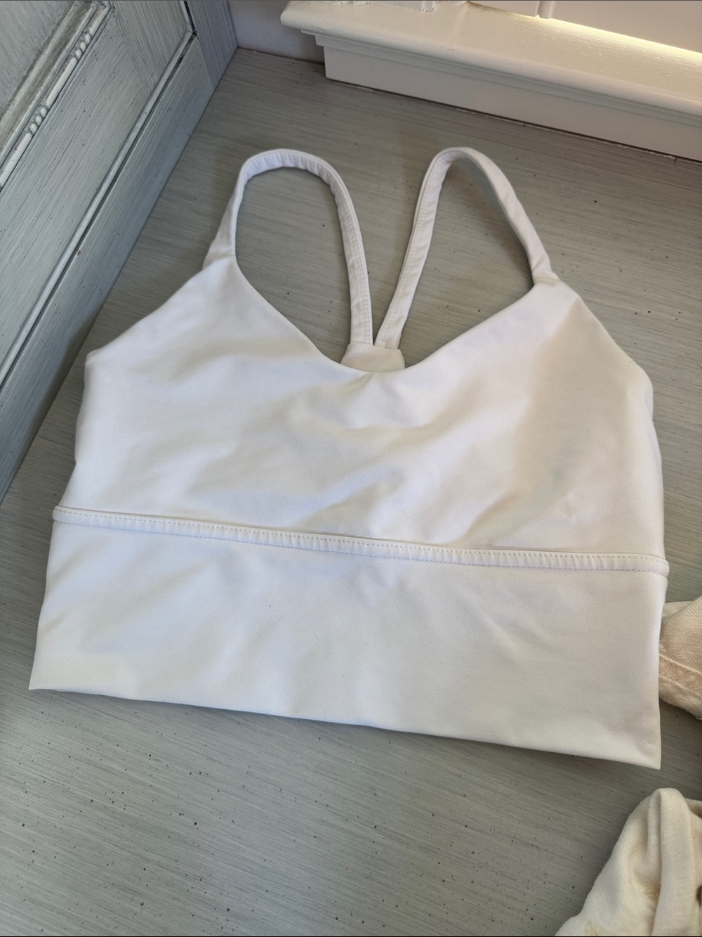 DYI White Seamless Racerback Sports Bralette